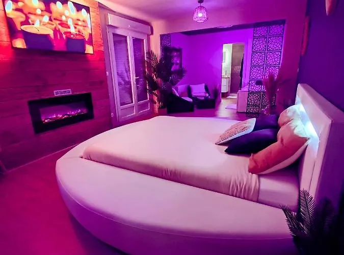 Gite Romantique Avec Espace Balneo Et Ciel Etoile \