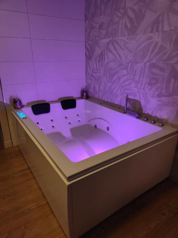 Romantique Avec Espace Balneo Et Ciel Etoile 